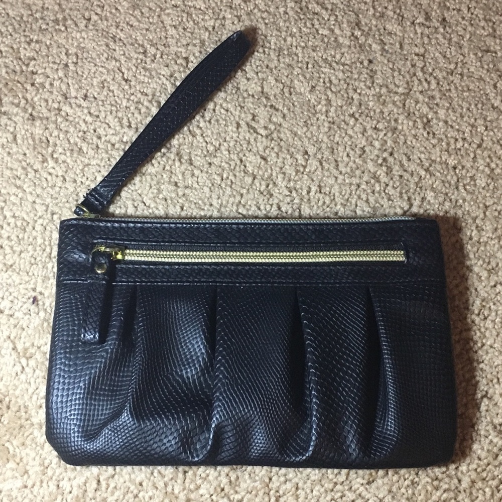 Black Clutch Wristlet. Never used!!